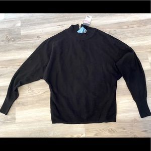 Black long sleeve shirt